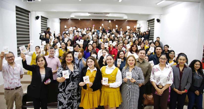 Garantiza gobernadora Marina del Pilar acceso a la lectura con libros gratuitos en 2025.