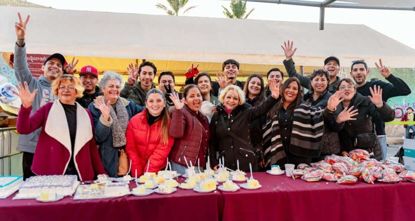 Más de 7 mil ensenadenses disfrutaron de la pista de patinaje en la Plaza Cívica de la Patria: CAM