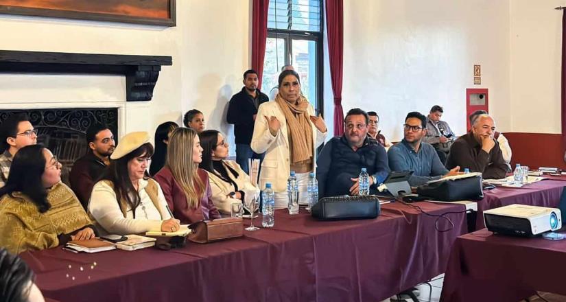 Acuerdan gobiernos municipal y estatal con transportistas suprimir pasaje a personas con discapacidad