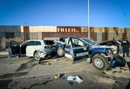 Asesinan a hombre dentro de su vehículo en la colonia Libertad