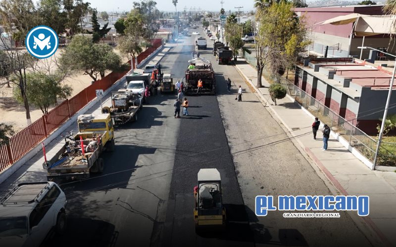 Informa alcaldesa Claudia Agatón avance del 64% en la pavimentación asfáltica de la calle Cuarta en la colonia Hidalgo